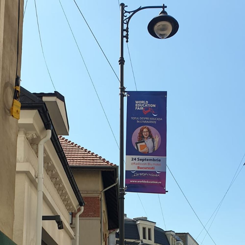 Eko Group: Închiriere Steaguri Direcționale cu Rezultate Garantate 10 Închiriere Steaguri Direcționale